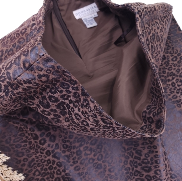 Doncaster Dark Leopard Leather Pleated Bottom Skirt Sz 8 - Picture 7 of 11